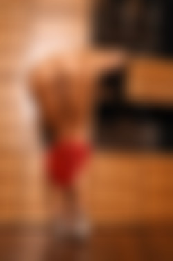 www.Errotica-Archives.com/0045 - Stripper/022.jpg